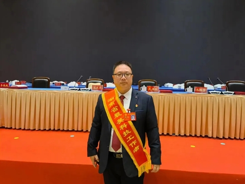 C2A761A17E6054E0418ED53D17509712 C2A761A17E6054E0418ED53D17509712