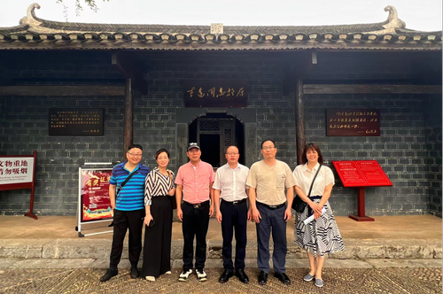 图片1 图片1